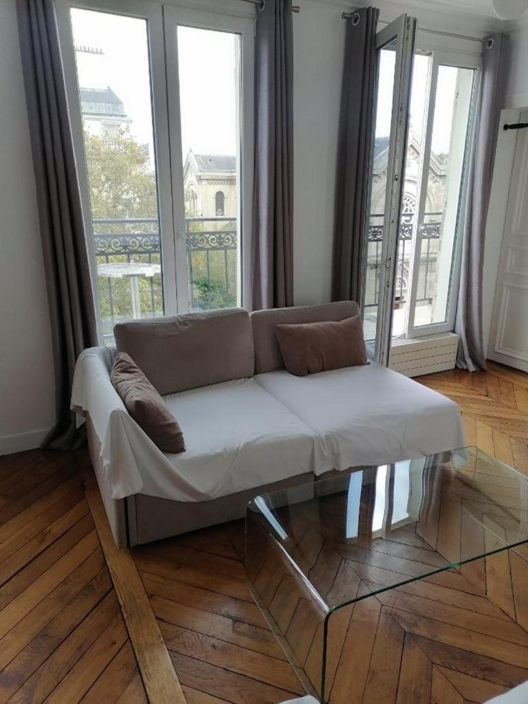 Bel Appartement Montparnasse 70M2 ปารีส ภายนอก รูปภาพ