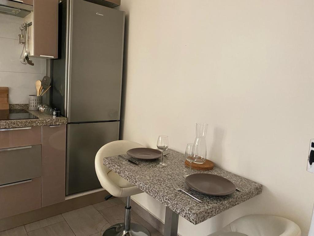 Bel Appartement Montparnasse 70M2 ปารีส ภายนอก รูปภาพ